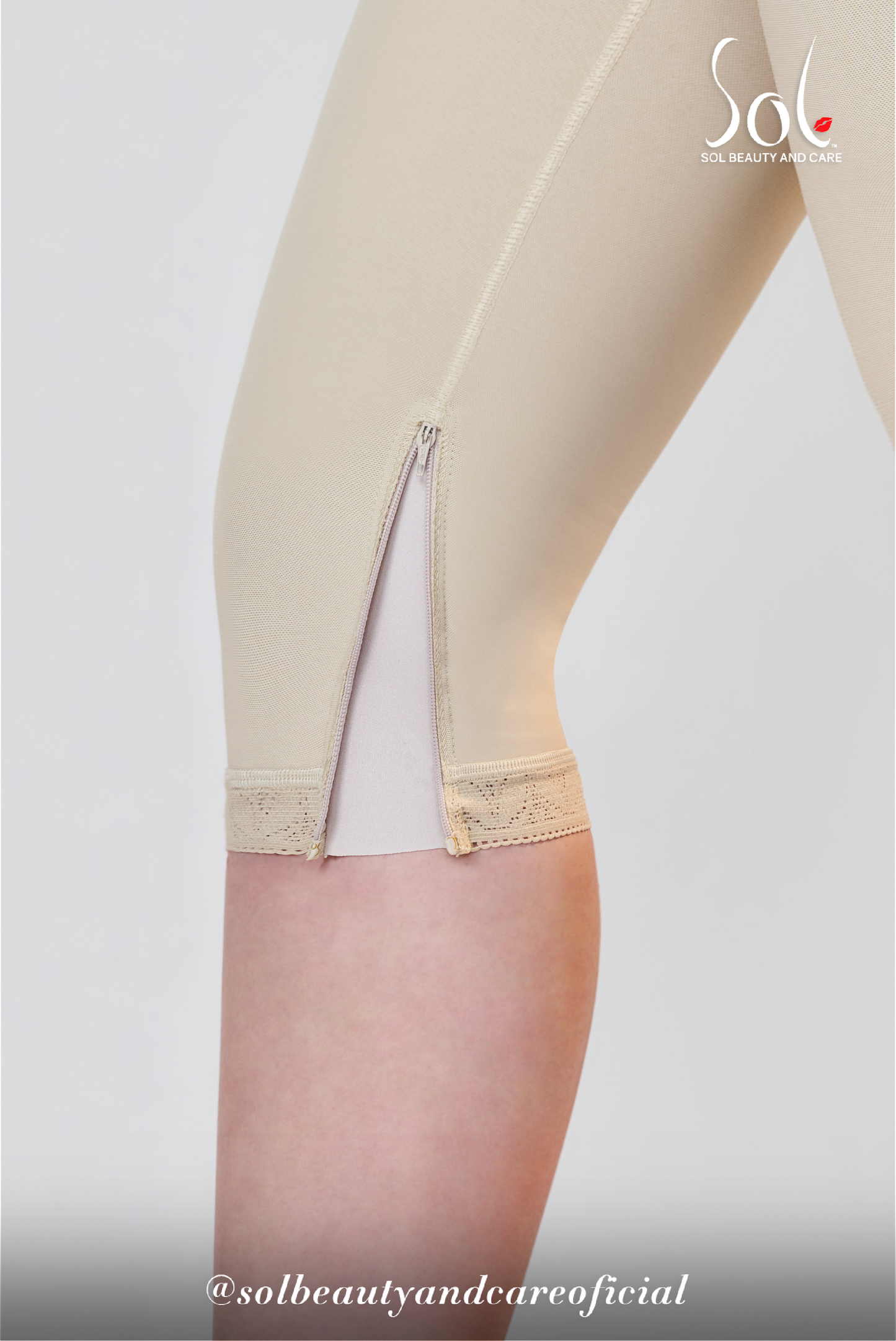 Short Reloj de Arena Talle Alto a la Rodilla