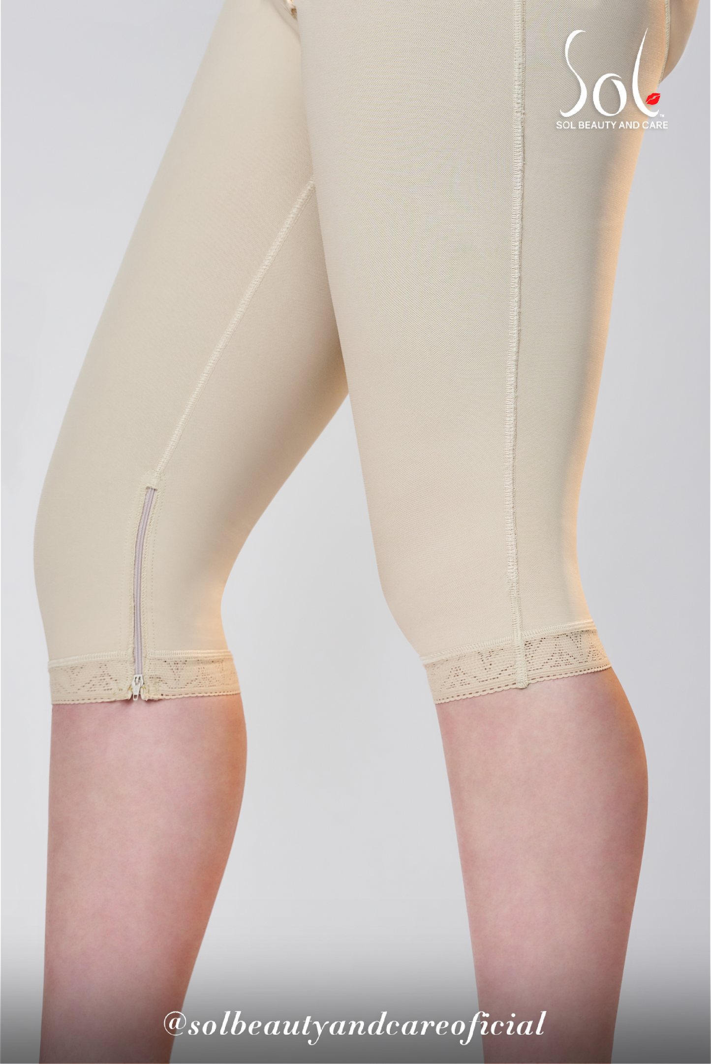 Short Reloj de Arena Talle Alto a la Rodilla