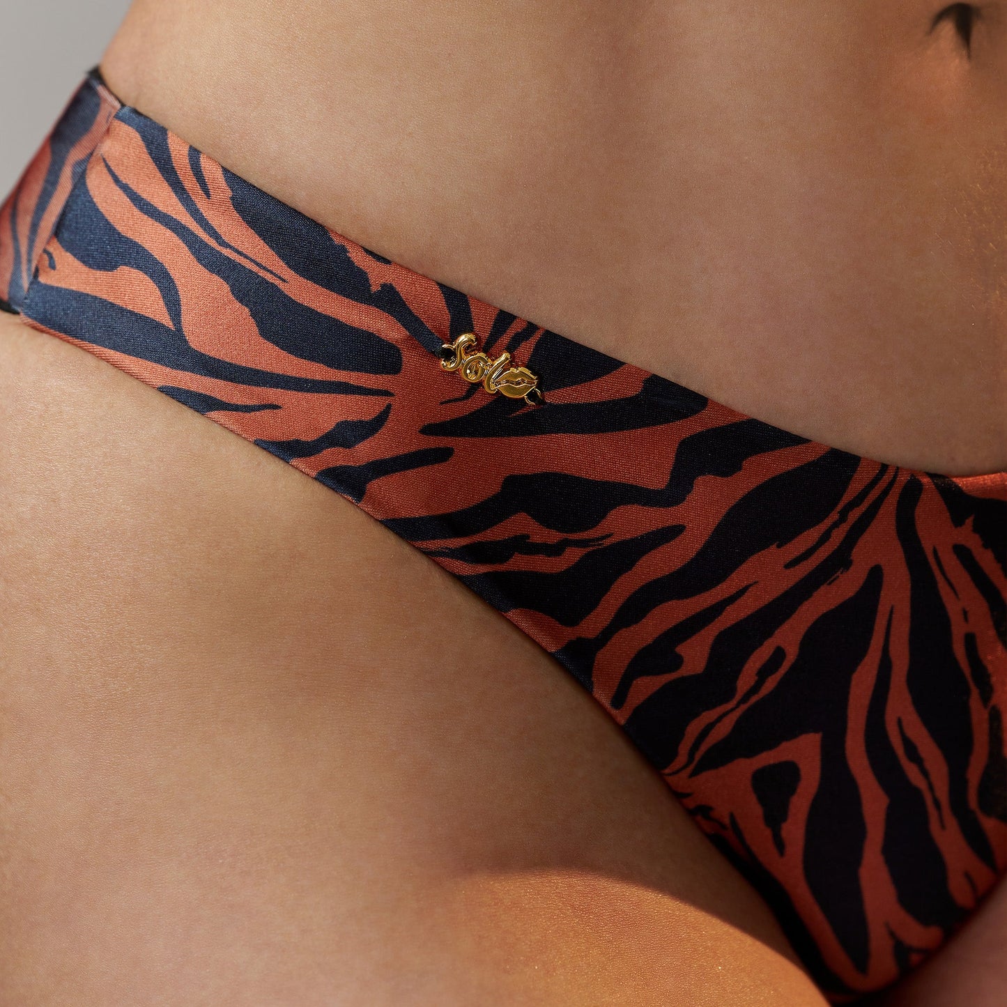 Panti Bikini Wild